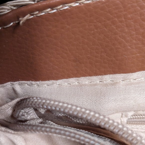 Woven Textured Tan & Brown Purse Handbag with Pockets - Picture 12 of 15